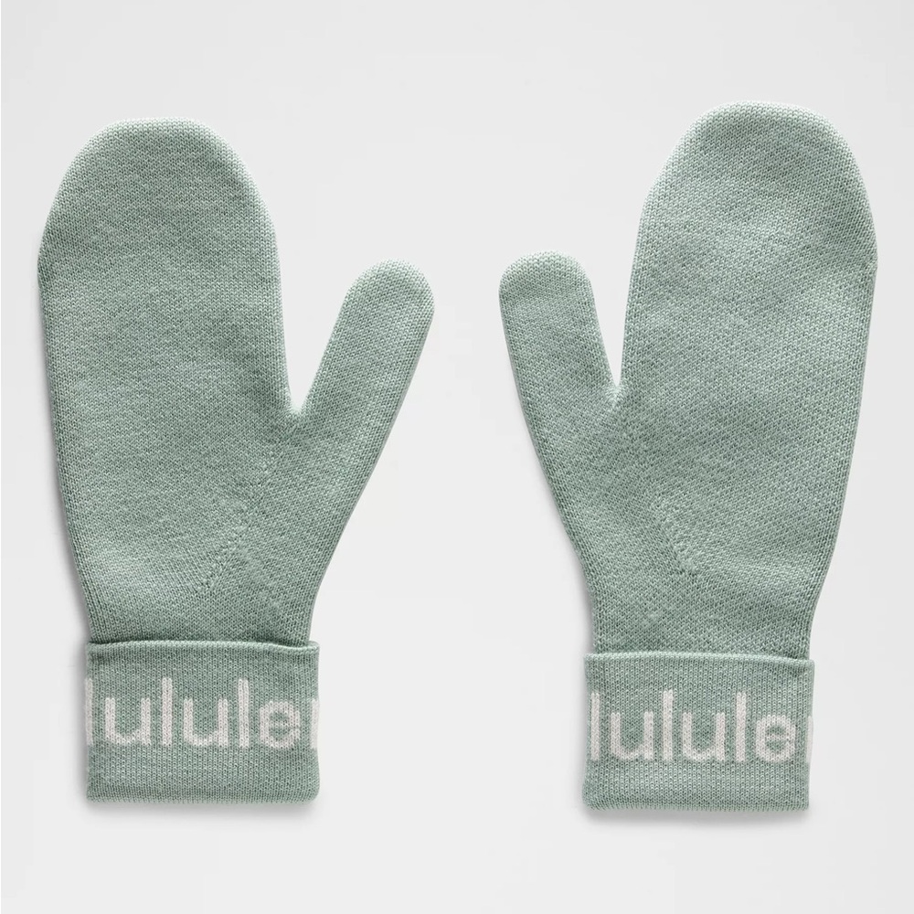 Lululemon Women’s Knit Mittens